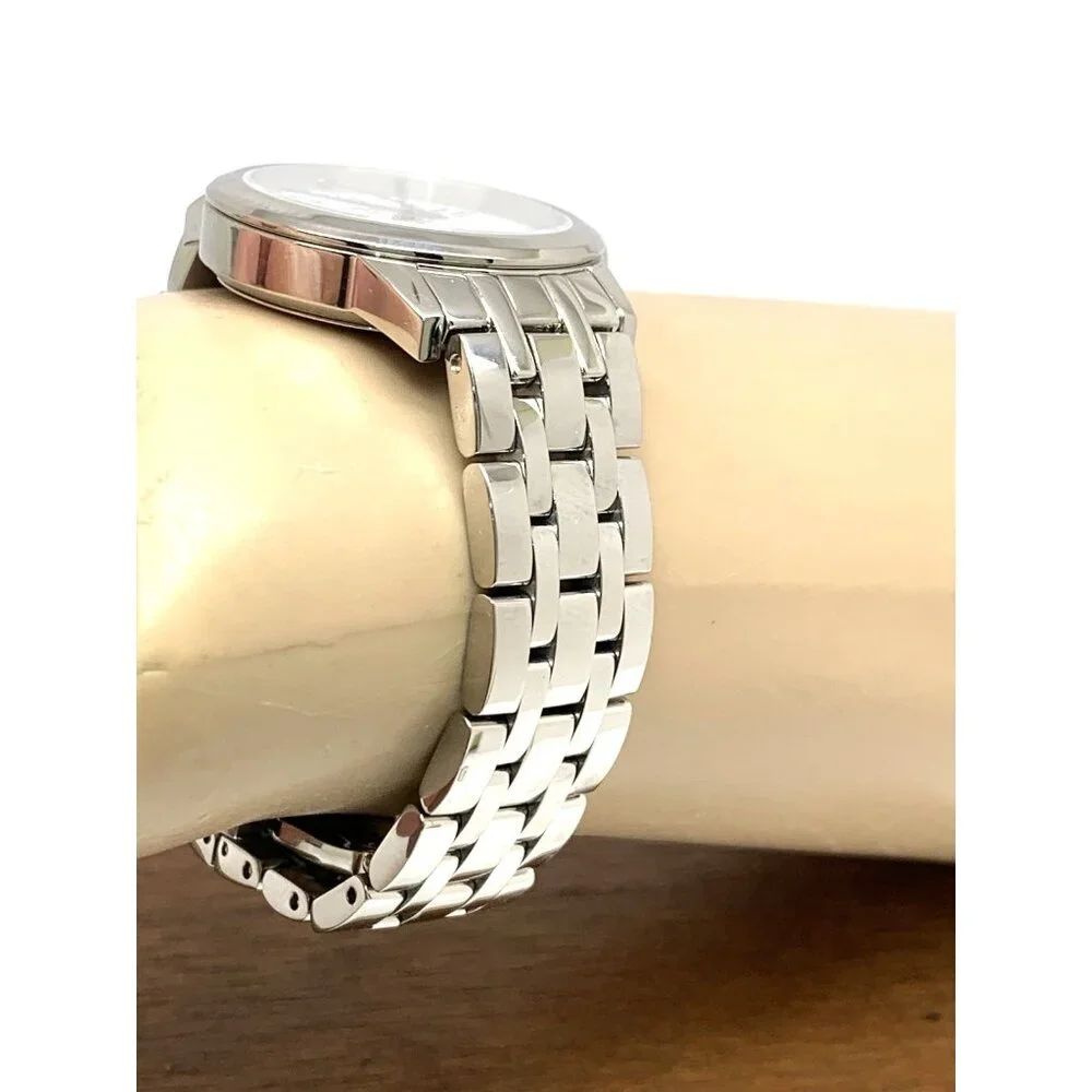 Tissot Women's Watch Swiss Quartz White Dial 28mm Silver Steel T1292101101300